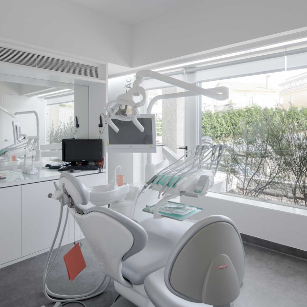 Why do dental offices use software?